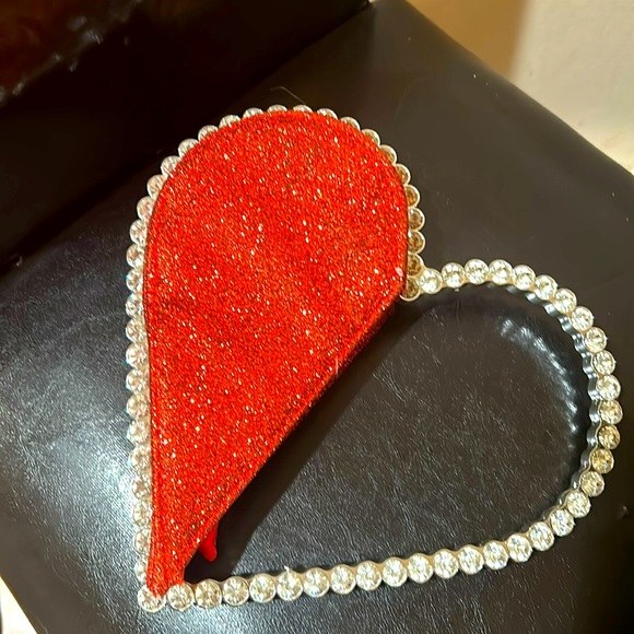 Red Heart Sparkling Purse - Picture 1 of 3